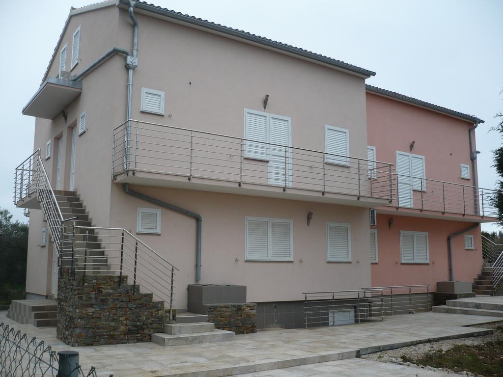 Olive Apartments Ugljan Habitación foto